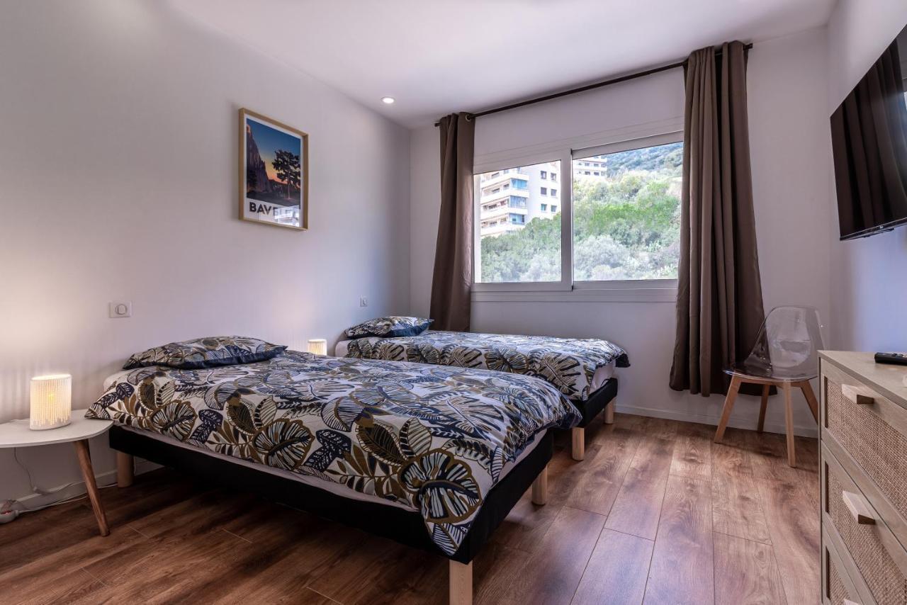 Magnifique Appartement Vue Mer, Spacieux Et Traversant Ajaccio  Kültér fotó